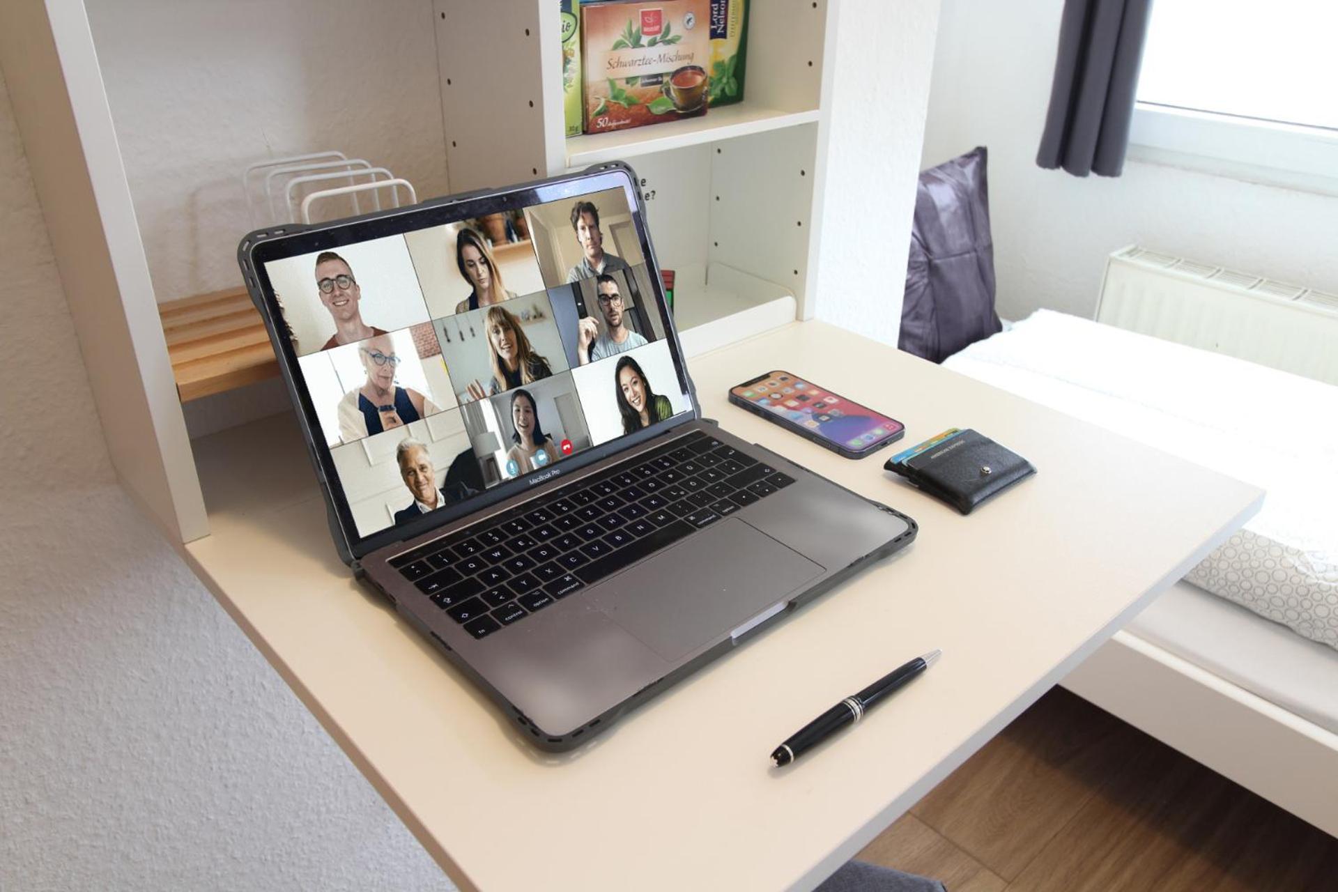 Hotel Ulm Zentrum - Komplettes Zimmer, Hochbett, Android Tv & Eigenem Bad - Perfekt Fuer Familien & Gruppen Екстериор снимка