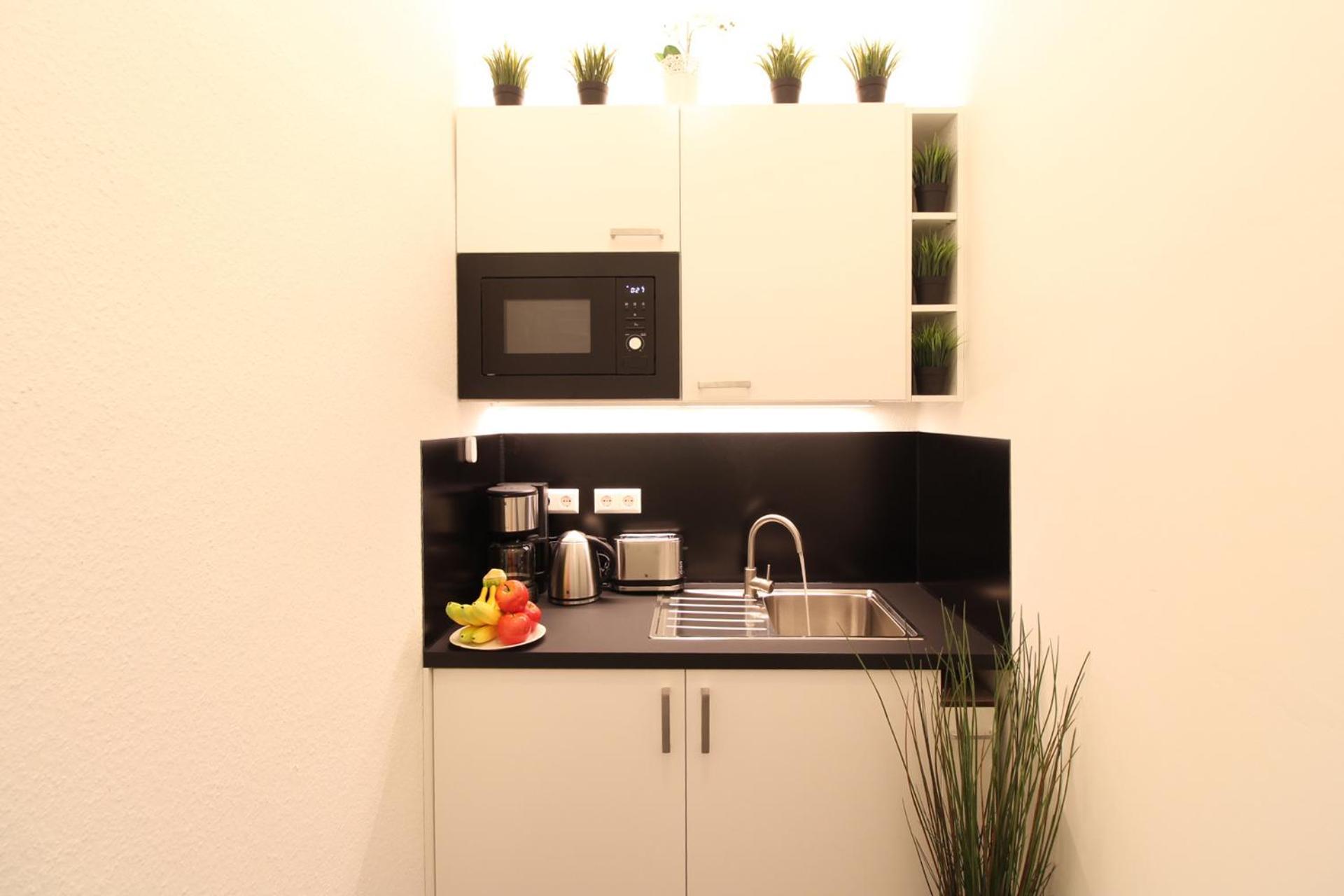 Hotel Ulm Zentrum - Komplettes Zimmer, Hochbett, Android Tv & Eigenem Bad - Perfekt Fuer Familien & Gruppen Екстериор снимка