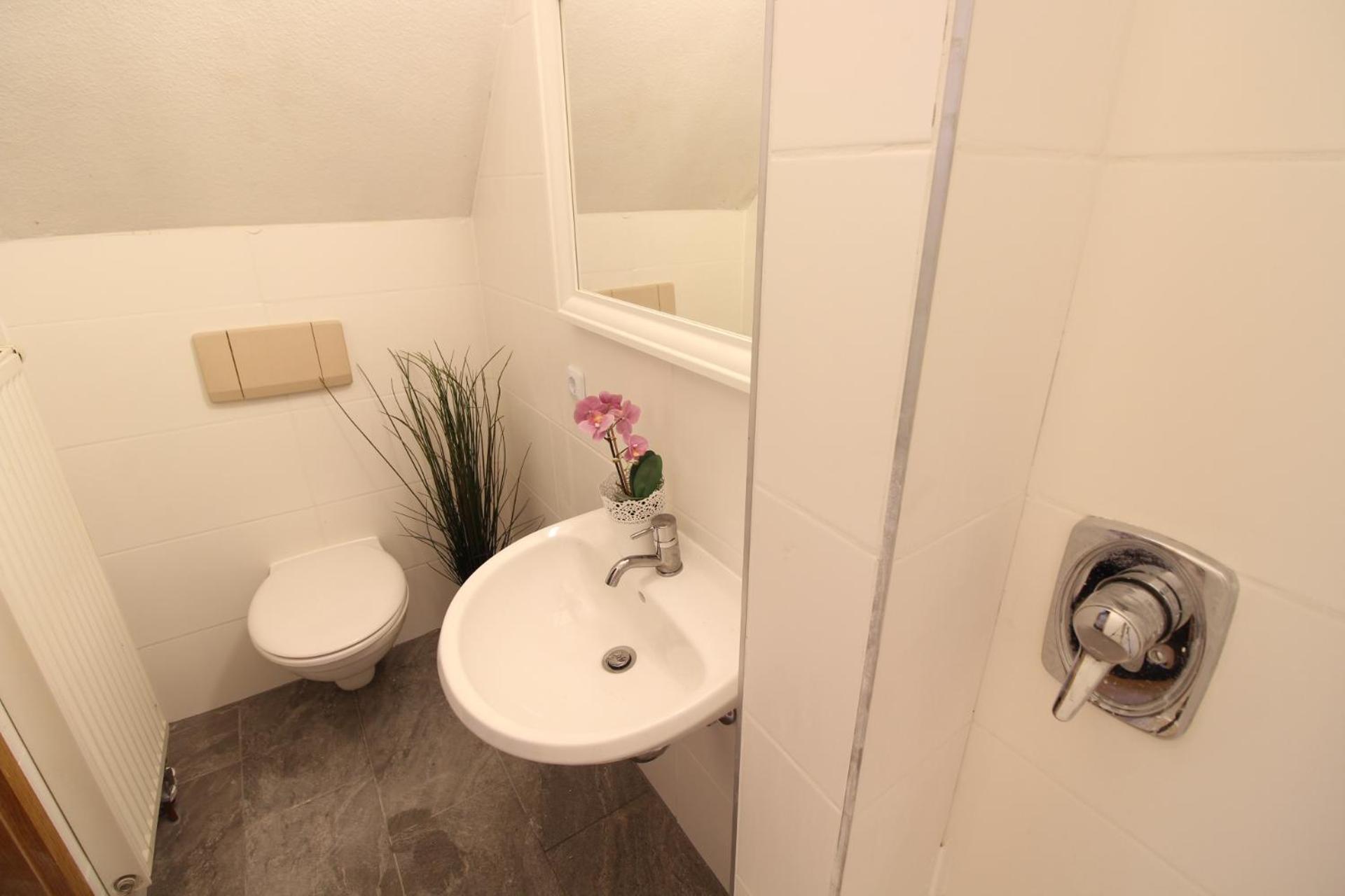 Hotel Ulm Zentrum - Komplettes Zimmer, Hochbett, Android Tv & Eigenem Bad - Perfekt Fuer Familien & Gruppen Екстериор снимка